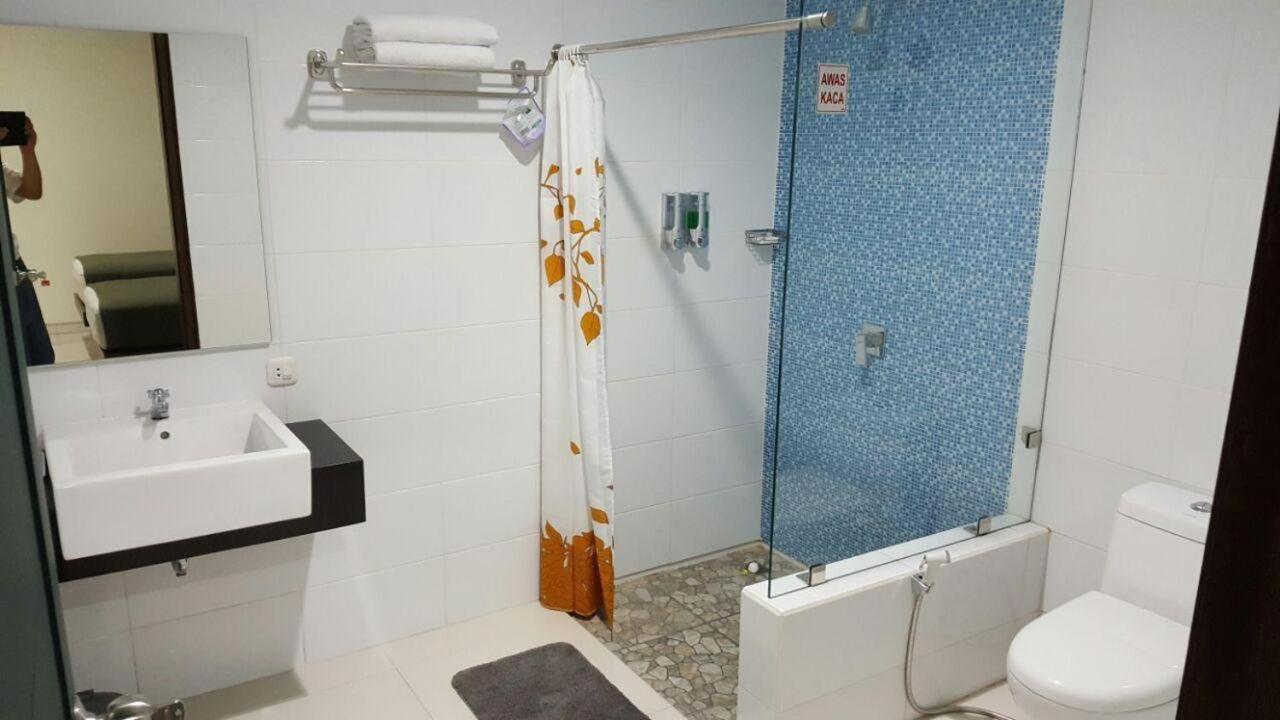 Hotel Aneka Baru Sleman  Exteriér fotografie